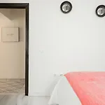 Apartamento Con Solera En El Corazon De Triana